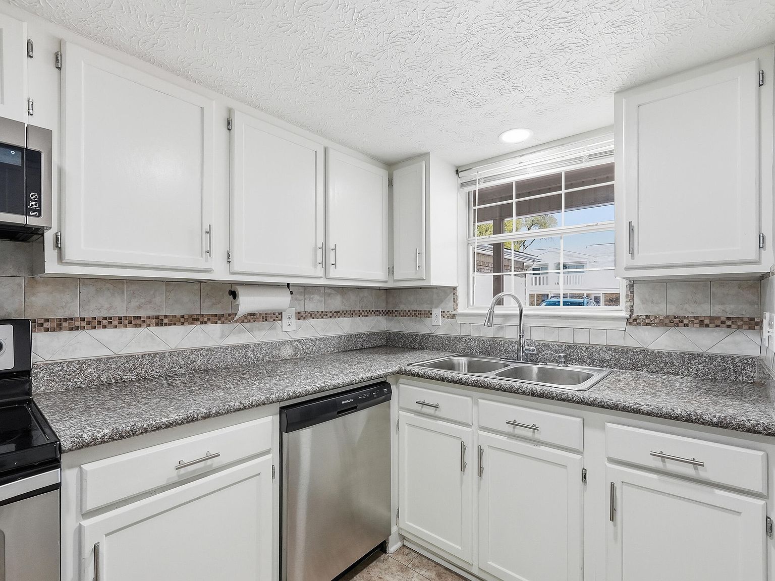 2412 Winter Park Ct Fort Walton Beach, FL 32547  | New build