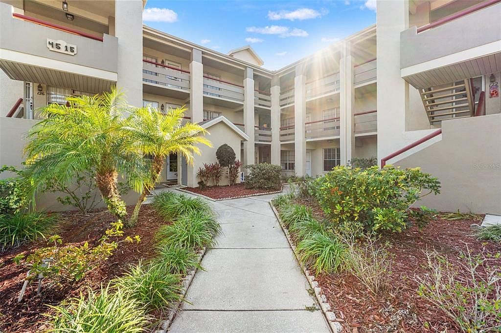4515 Whitton Way APT 124 New Port Richey, FL 34653 - Thumbnail 2