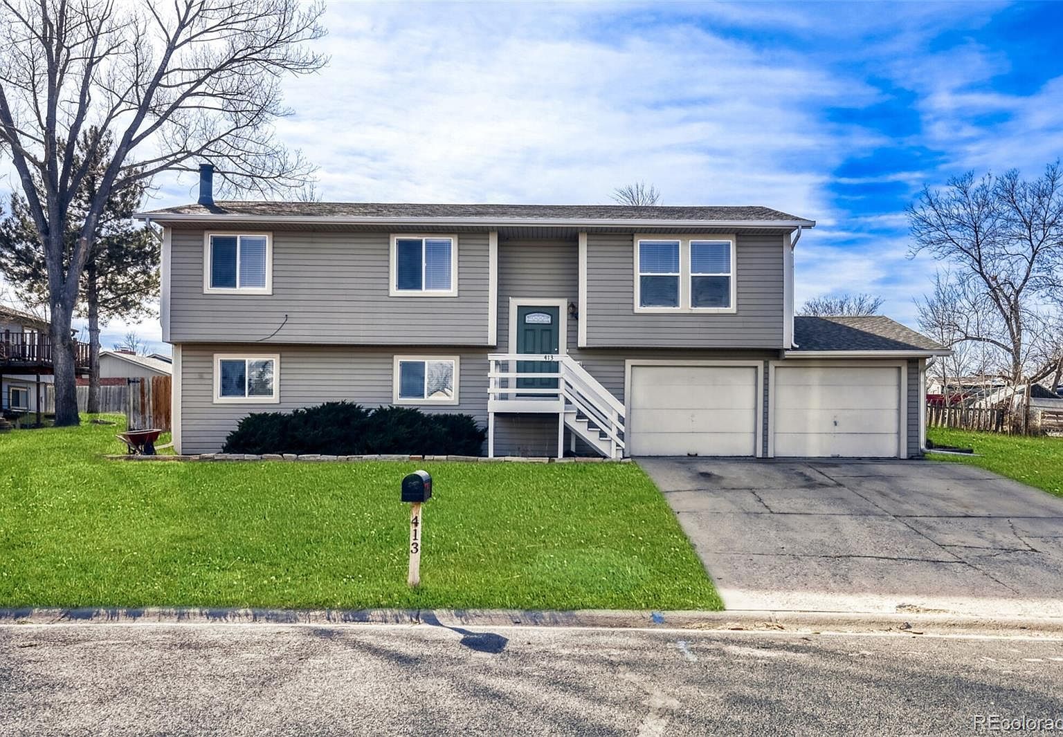 413 Skyway Dr Fort Collins, CO 80525 - Thumbnail 2