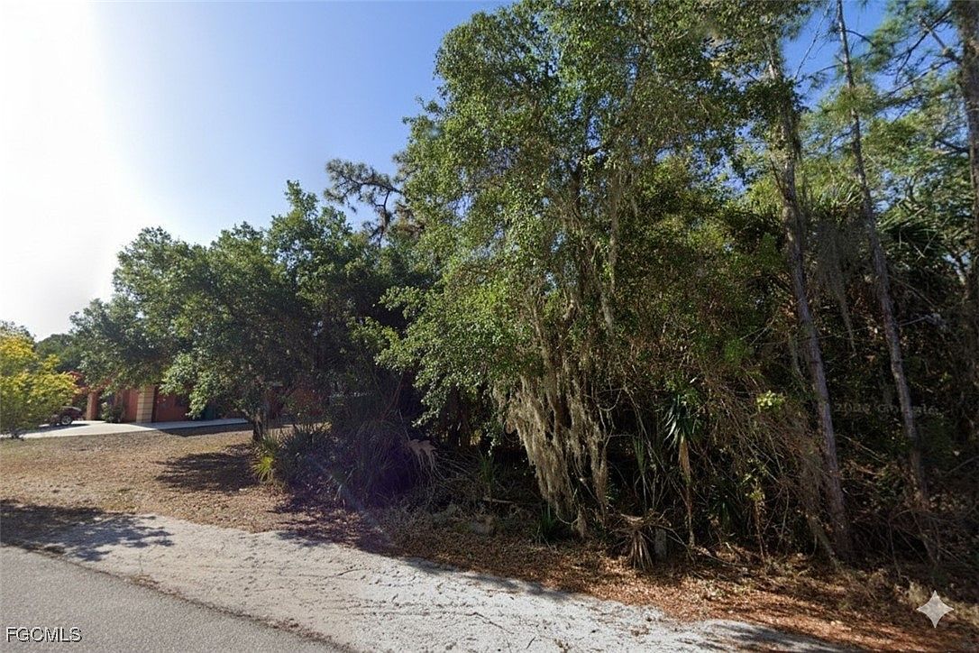 18327 Elgin Ave Port Charlotte, FL 33948  | Land/Lot