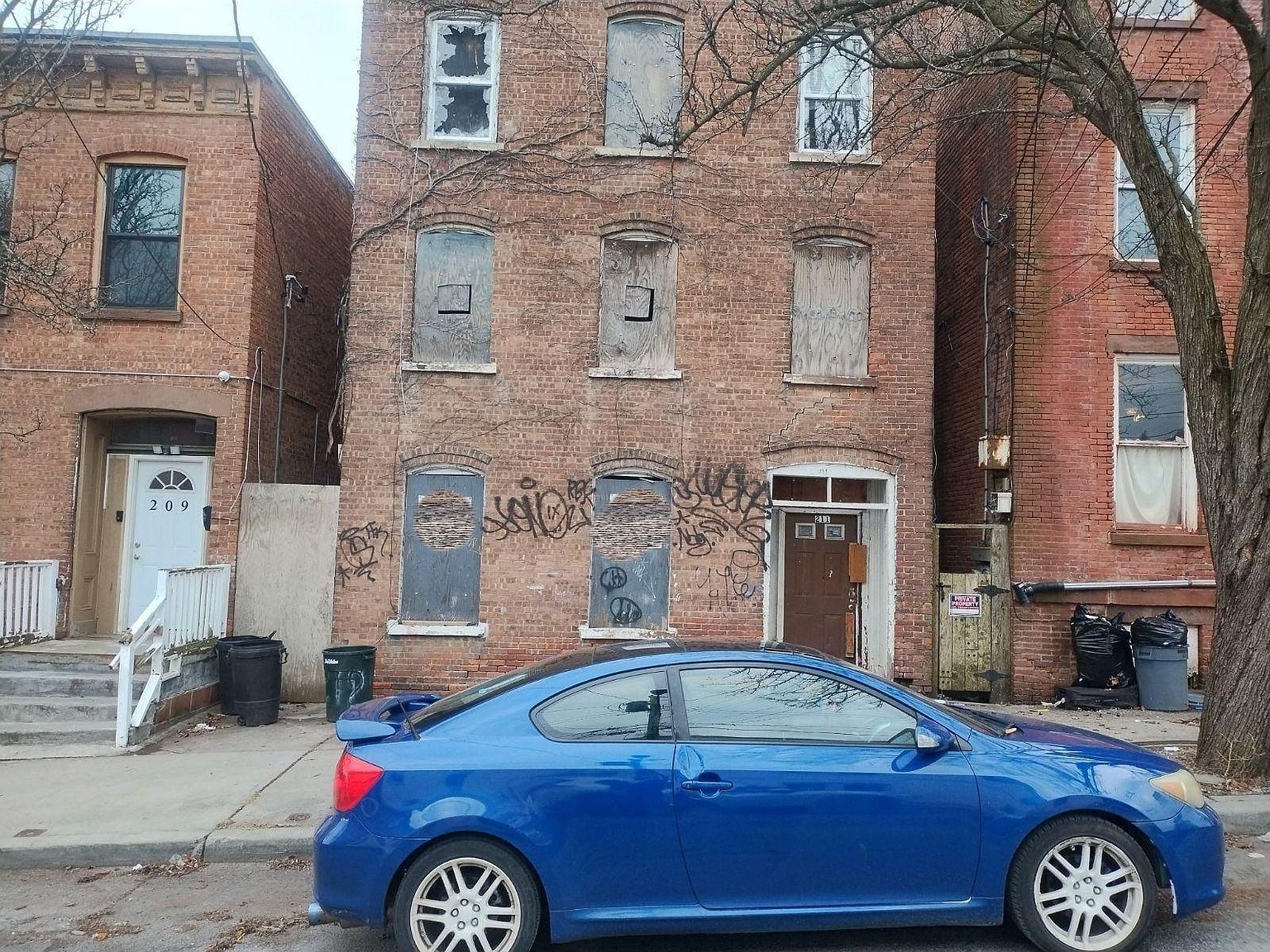 211 N Miller St Newburgh, NY 12550 - Thumbnail 2