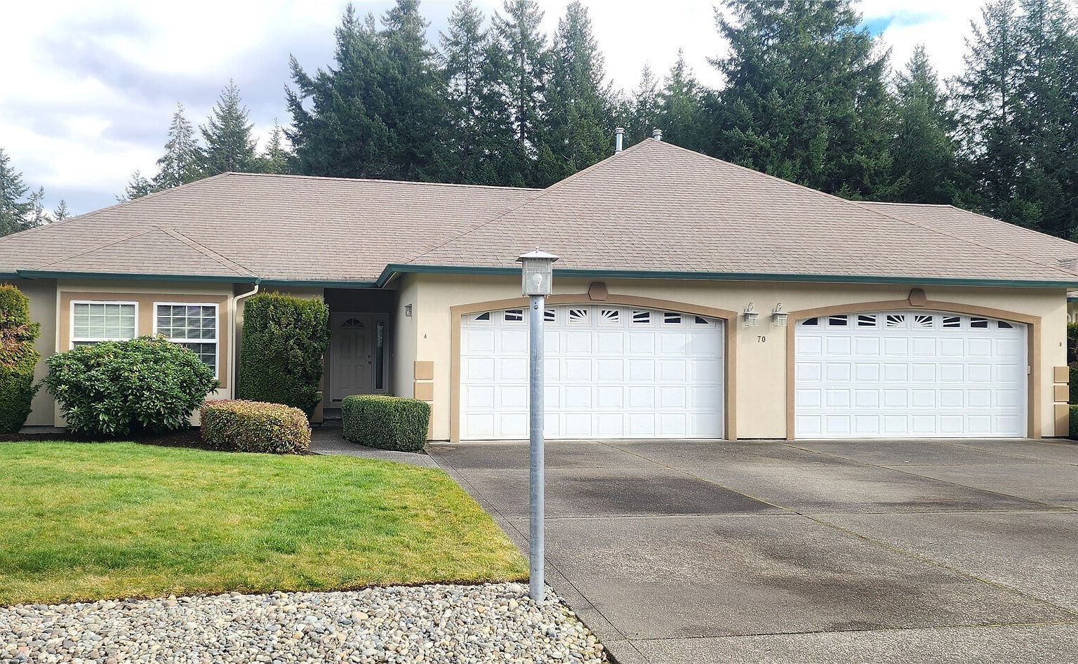 70 E Beaumont Dr Unit A Shelton, WA 98584 - Thumbnail 2