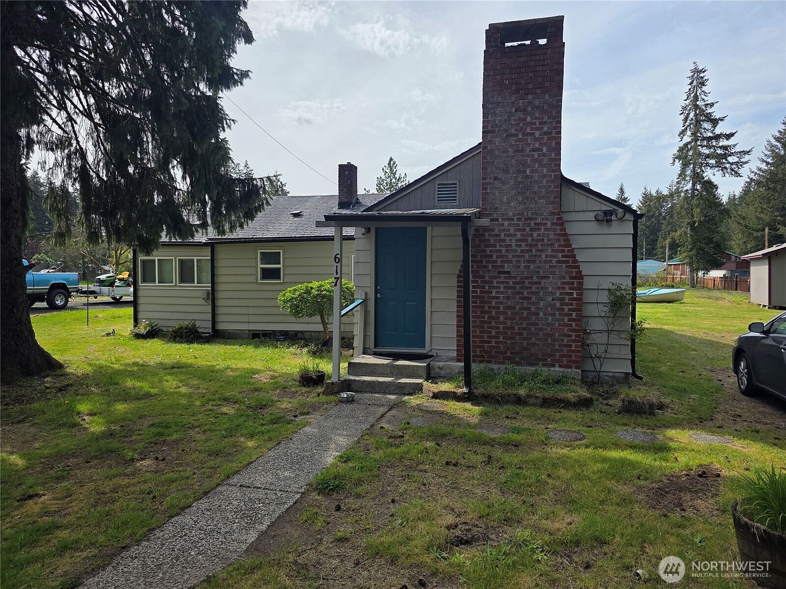 617 W H St Shelton, WA 98584, 98584