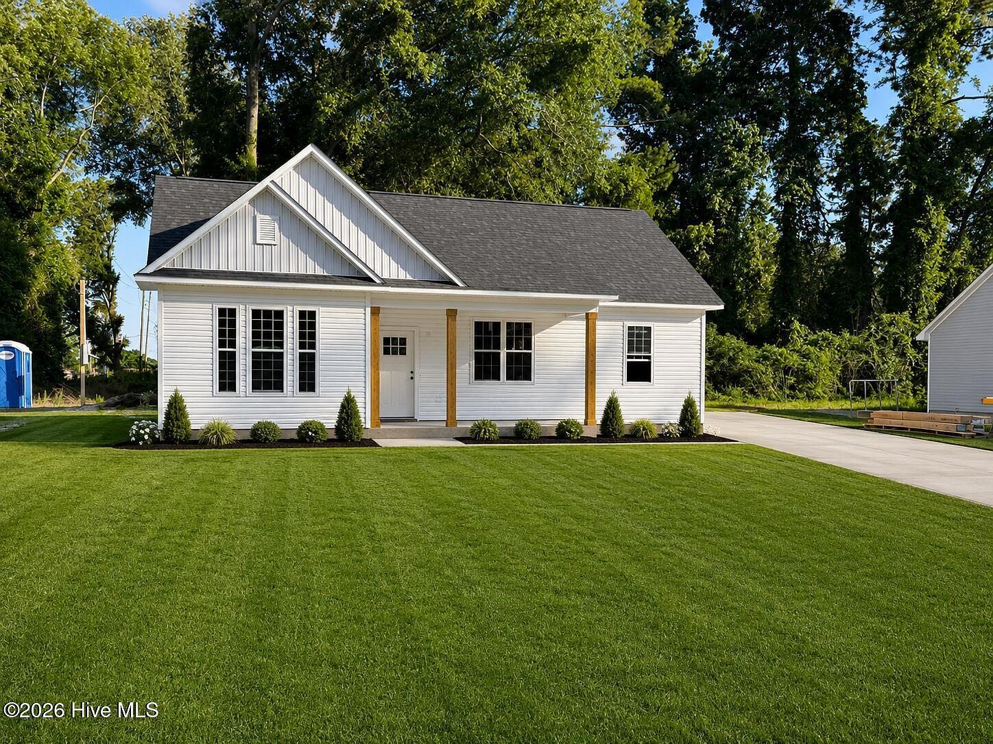 105 W Westbrook St Wallace, NC 28466, 28466