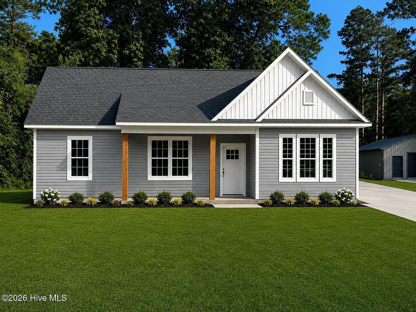 109 W Westbrook St Wallace, NC 28466, 28466