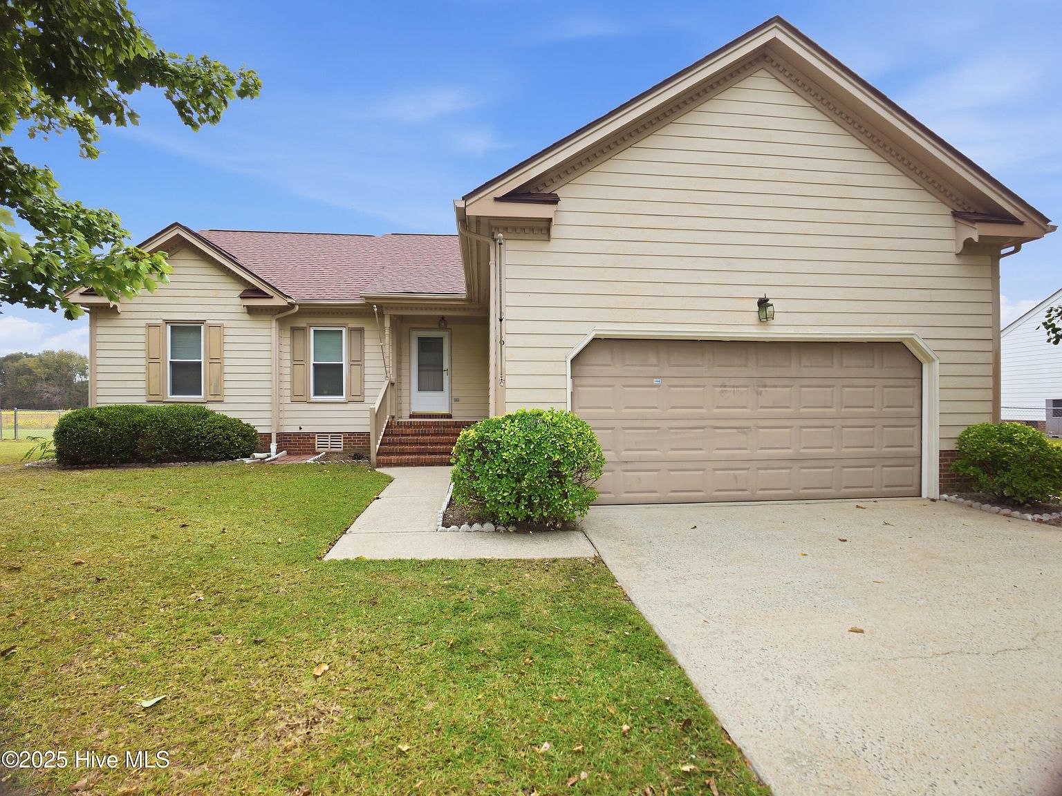 216 Ryan Way Goldsboro, NC 27534 - Thumbnail 2