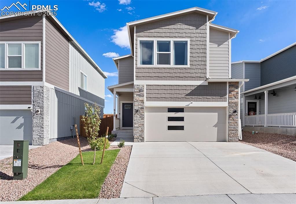 6175 Godwit Ln Colorado Springs, CO 80925 - Thumbnail 2