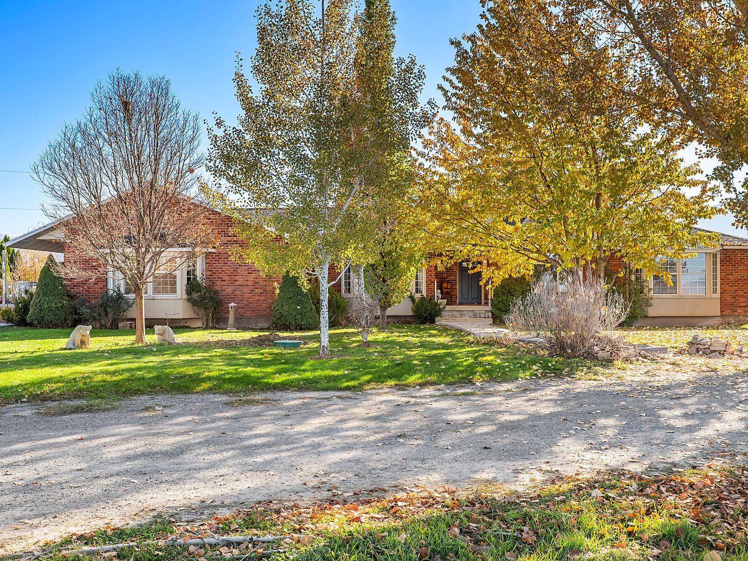 956 N Main St Genola, UT 84655 - Thumbnail 2