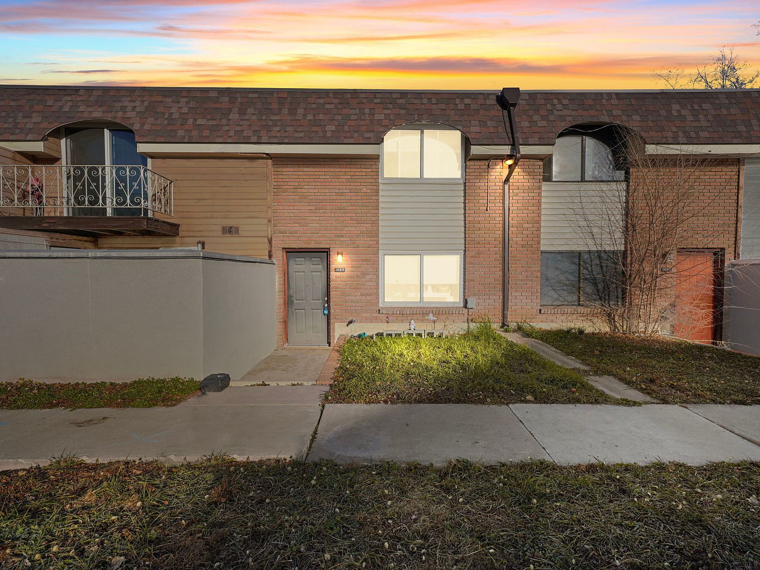 1489 W Arthur Dr Provo, UT 84601 - Thumbnail 2