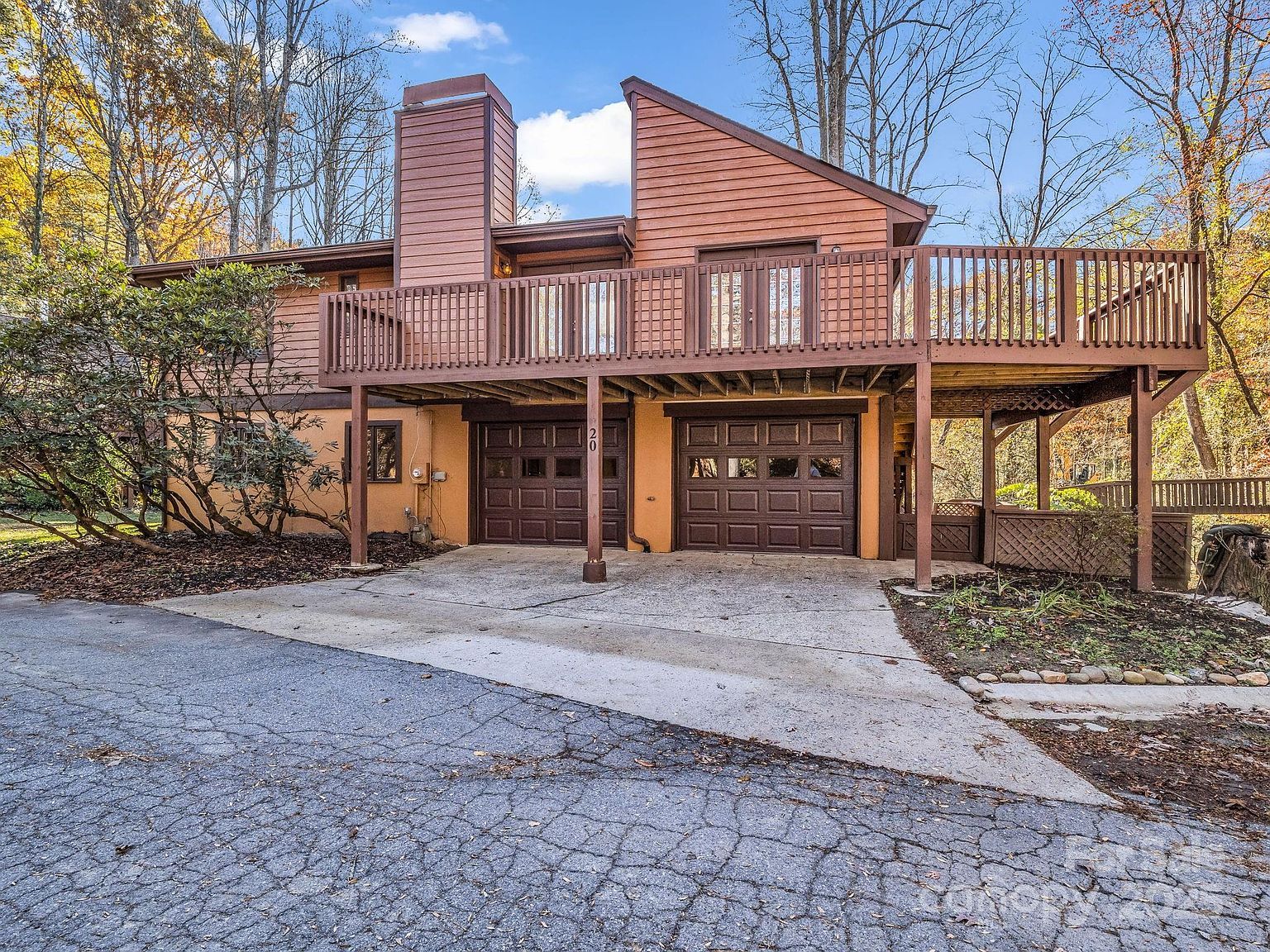 20 Poplar Ct Fletcher, NC 28732 - Thumbnail 2