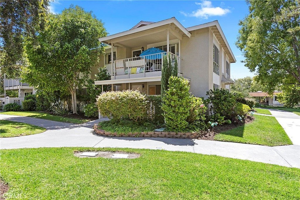 780 Via Los Altos Unit A Laguna Woods, CA 92637  | Condominium