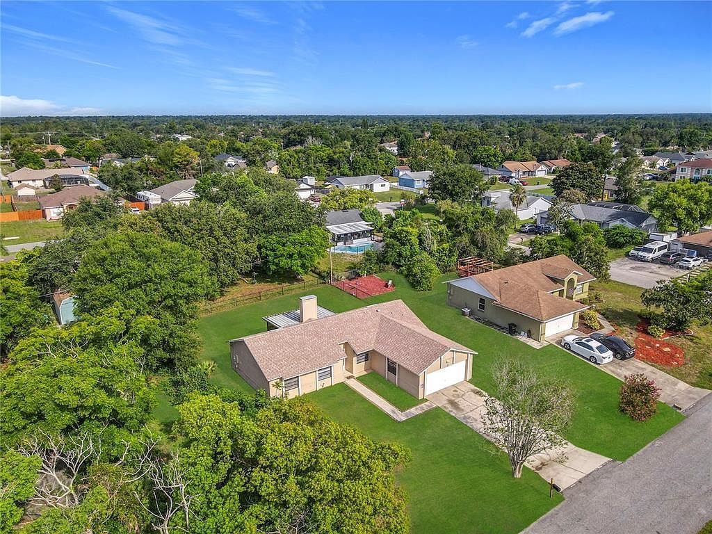 745 Mentmore Cir Deltona, FL 32738 - Thumbnail 2