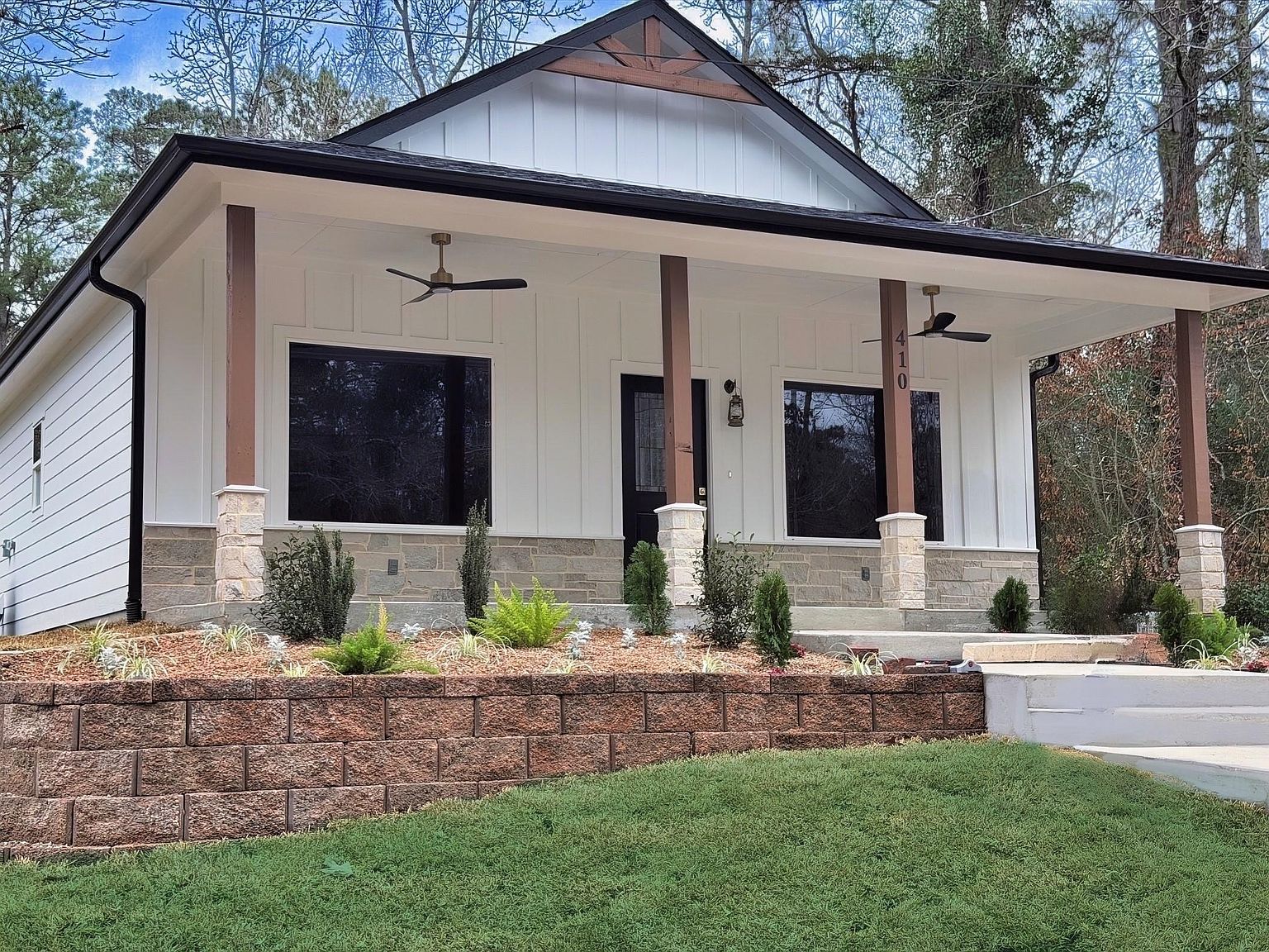 410 Coast Loop Trinity, TX 75862 - Thumbnail 2