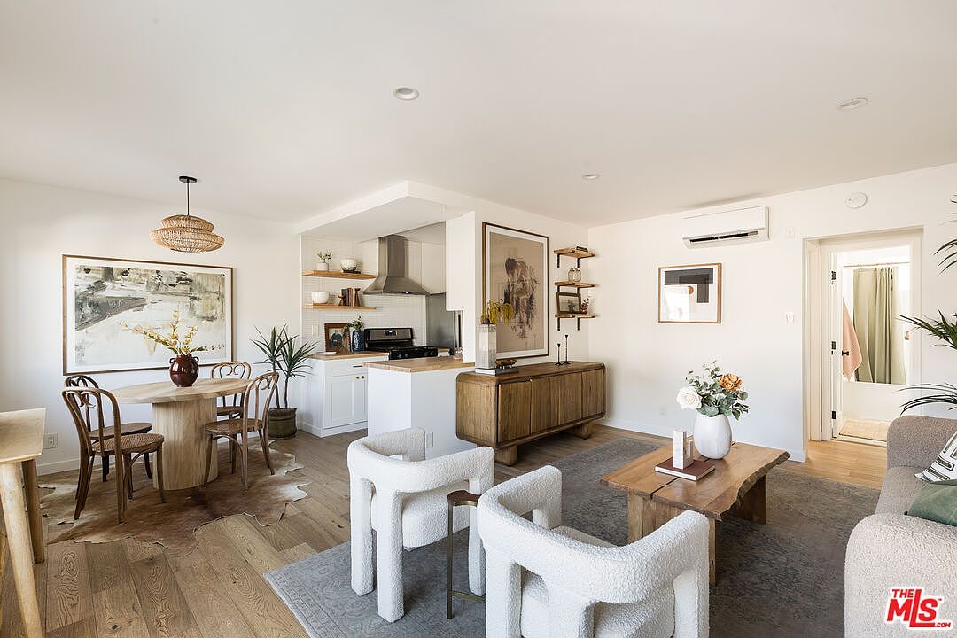 2135 Bellevue Ave #4 Los Angeles, CA 90026  | Condominium