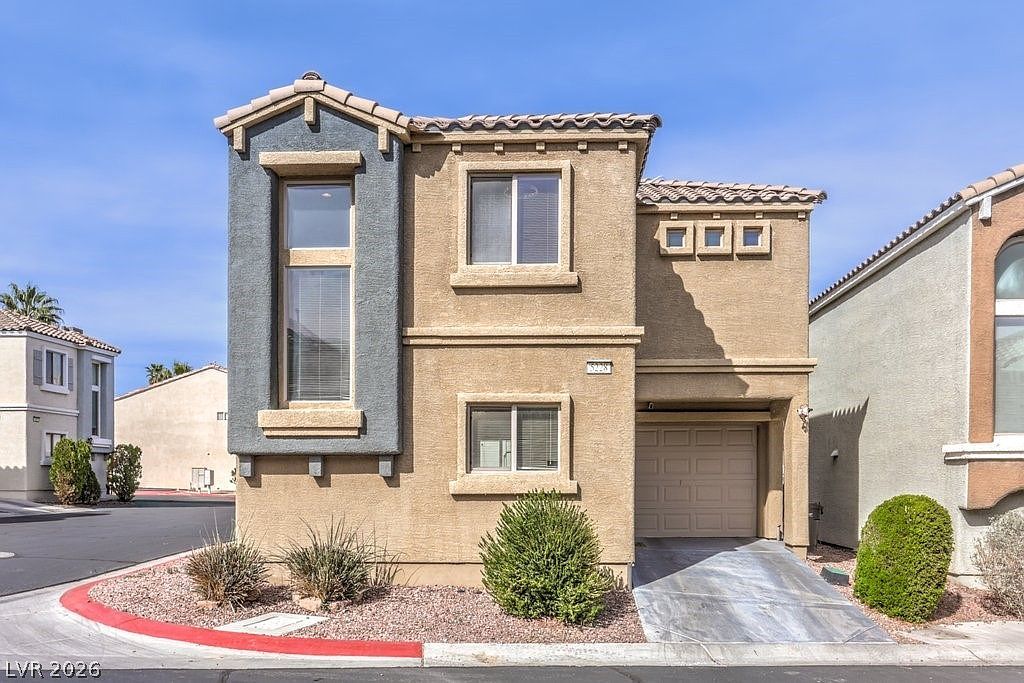 5228 Fire Night Ave Las Vegas, NV 89122 - Thumbnail 2