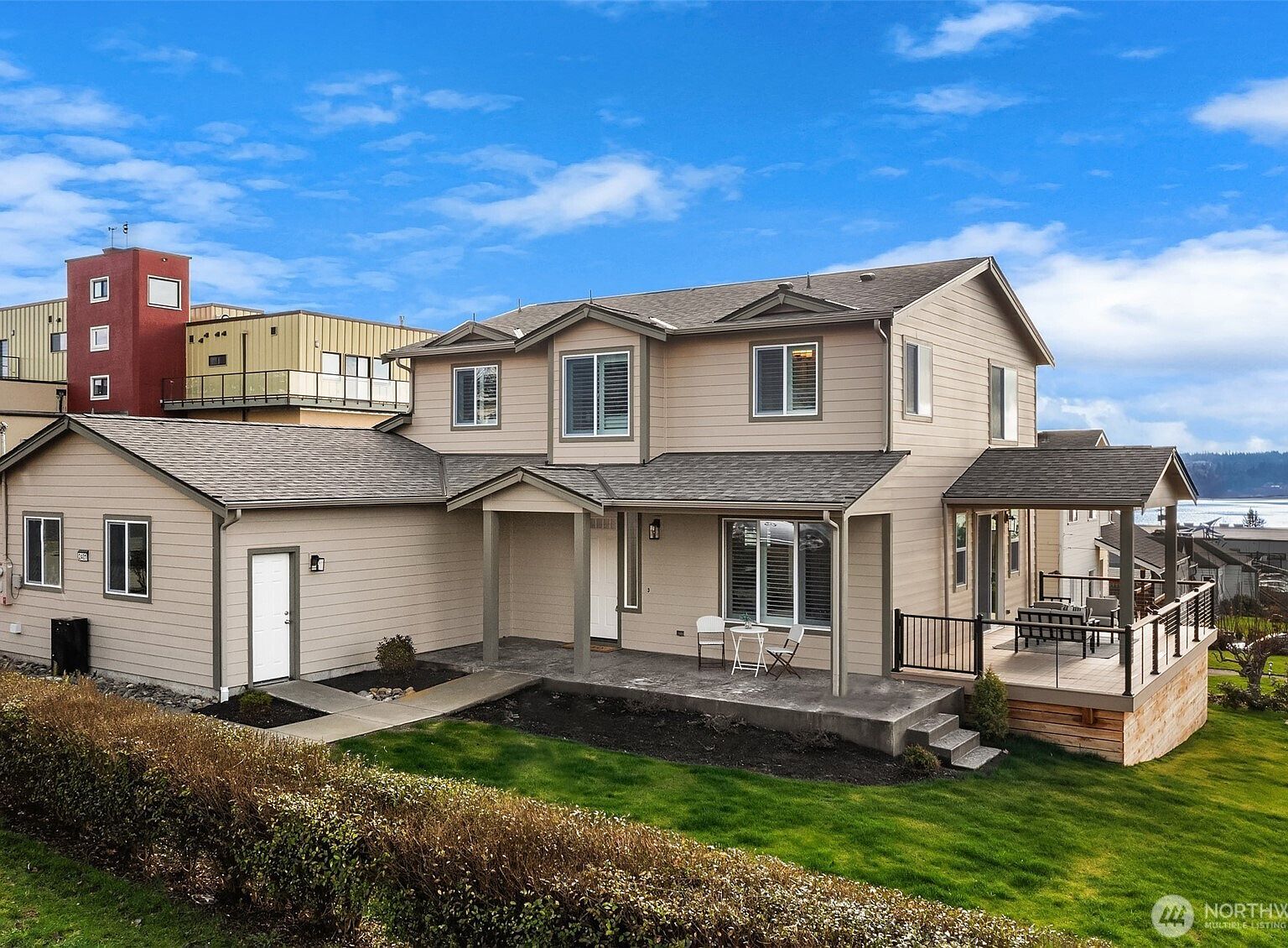 2401 E 16th St Bremerton, WA 98310 - Thumbnail 2