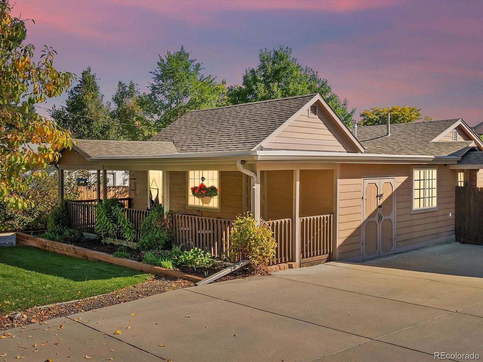 1260 Welch St Golden, CO 80401 - Thumbnail 2