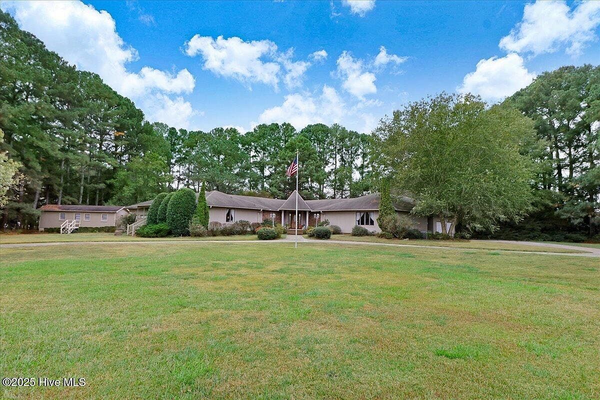 376 Church Of God Rd Goldsboro, NC 27534 - Thumbnail 2