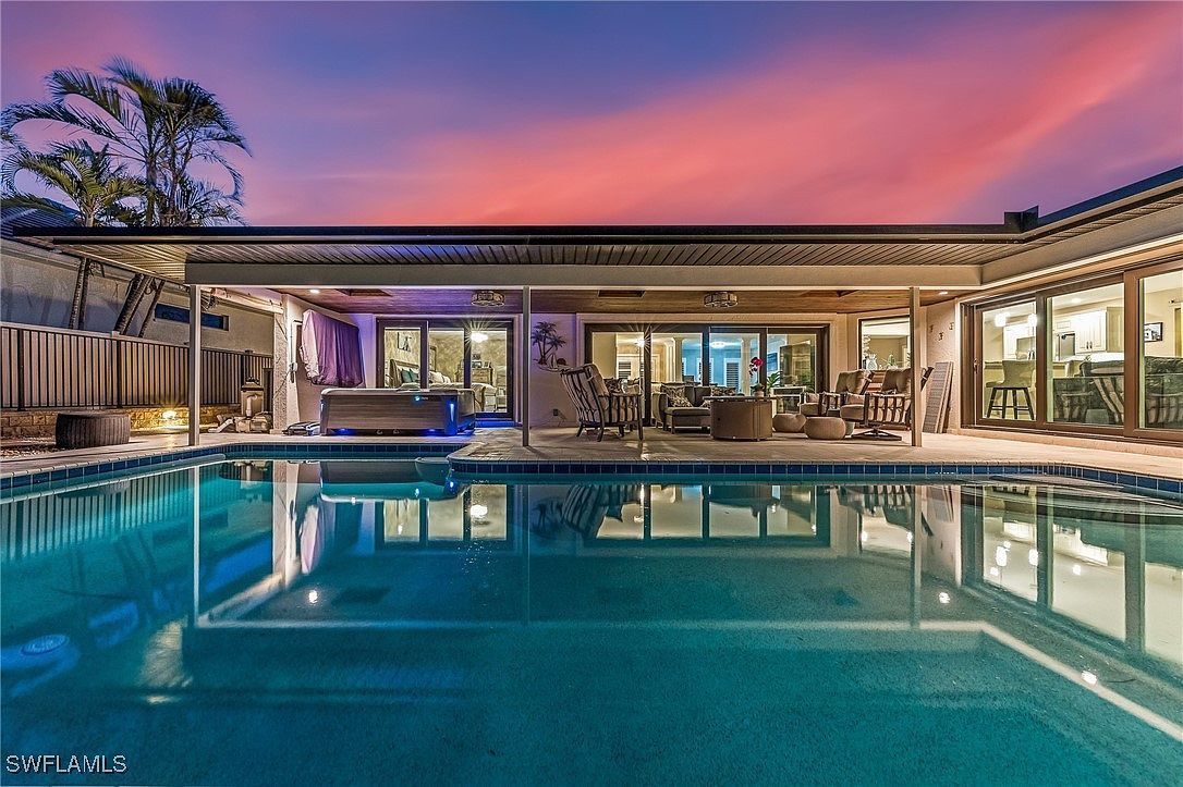 2286 SE 28th St Cape Coral, FL 33904 - Thumbnail 2