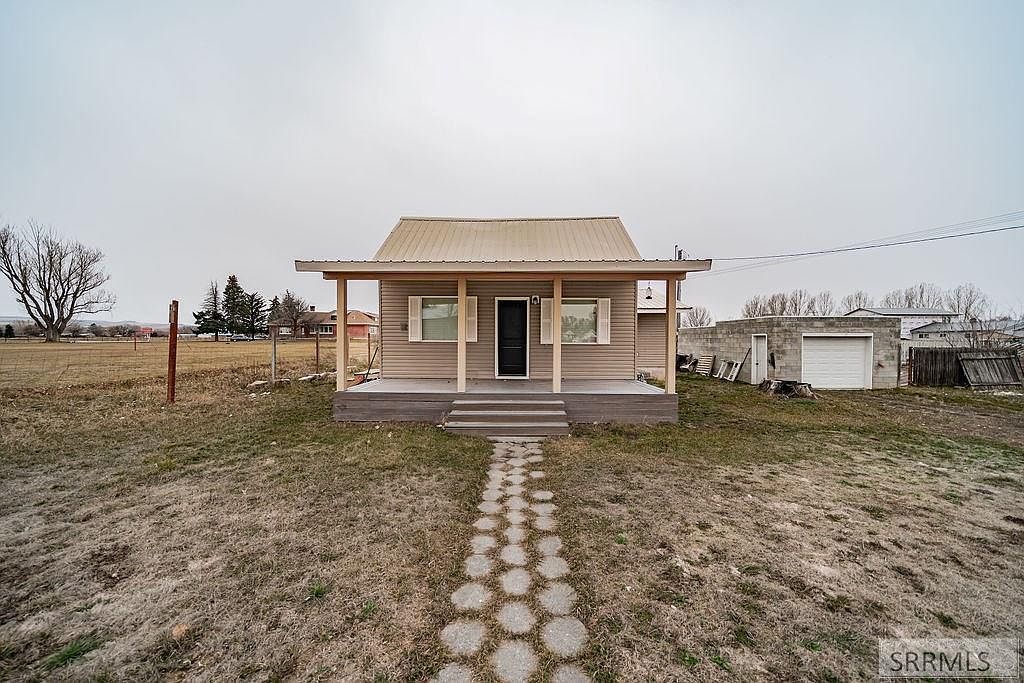 351 W 7800 S Rexburg, ID 83440 - Thumbnail 2