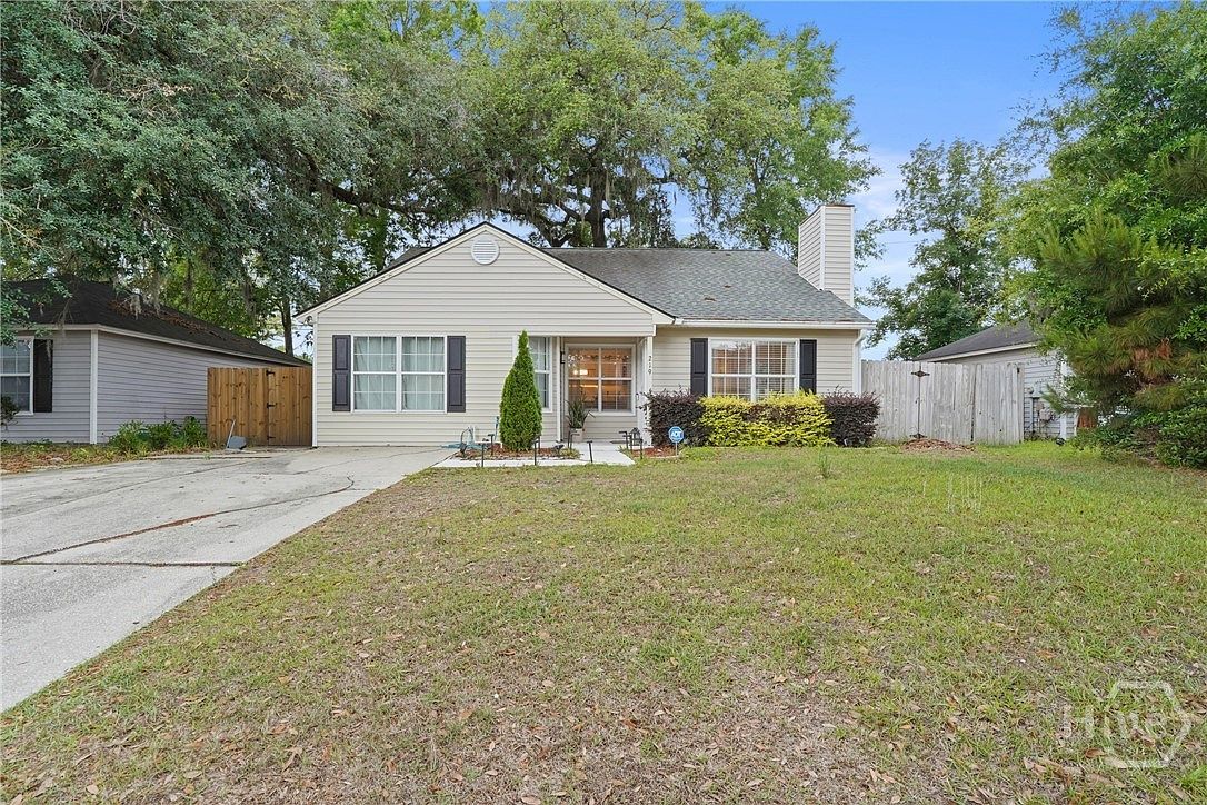 219 Laurelwood Dr Savannah, GA 31419, 31419