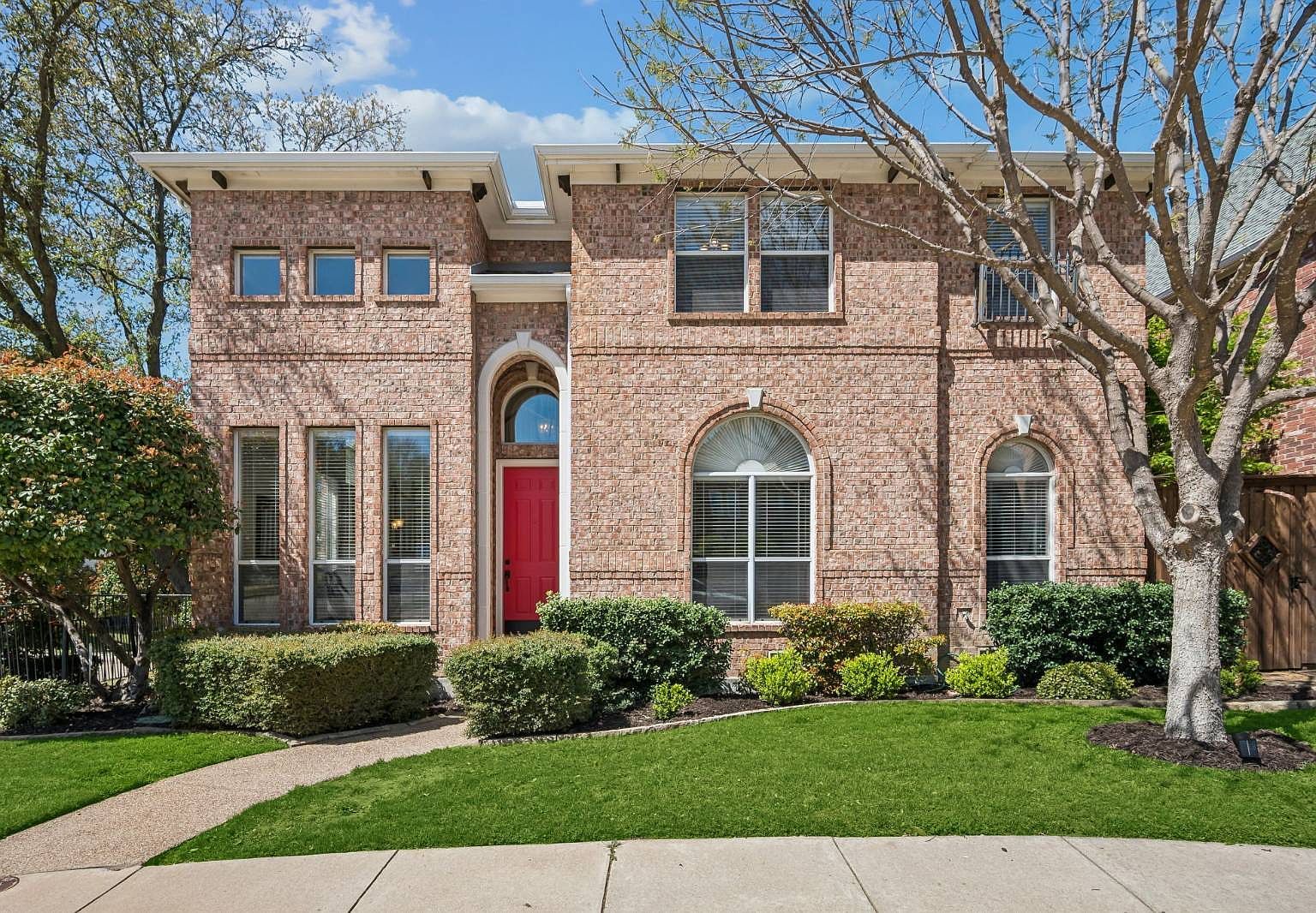 3301 Ricci Ln Irving, TX 75062 - Thumbnail 2