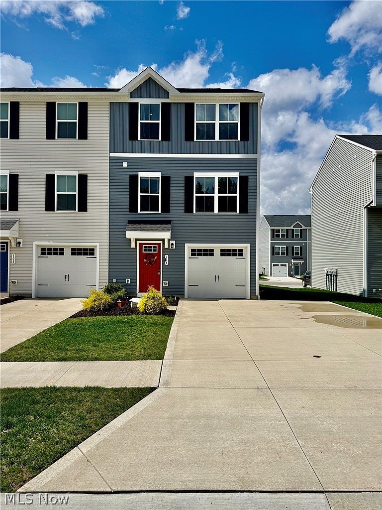 114 Slate Ridge Dr #9 Barberton, OH 44203  | New build
