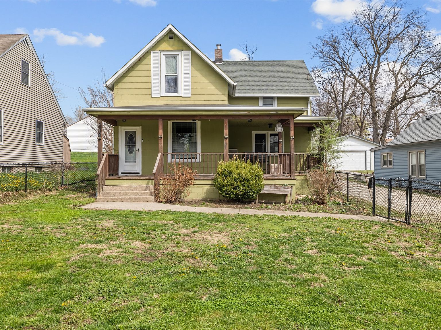 923 Virginia Ave Des Moines, IA 50315  | Single Family