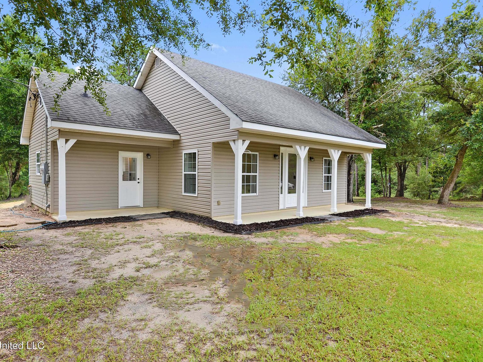 8228 Henley Rd Pass Christian, MS 39571 - Thumbnail 2