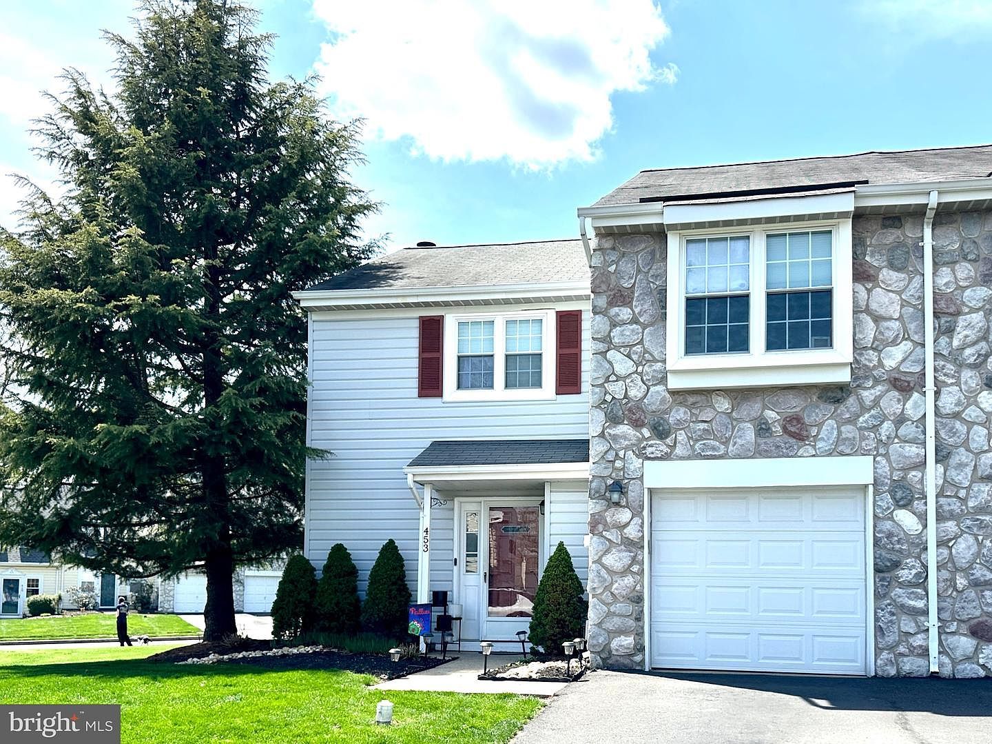 453 Marion Ct Holland, PA 18966  | New build