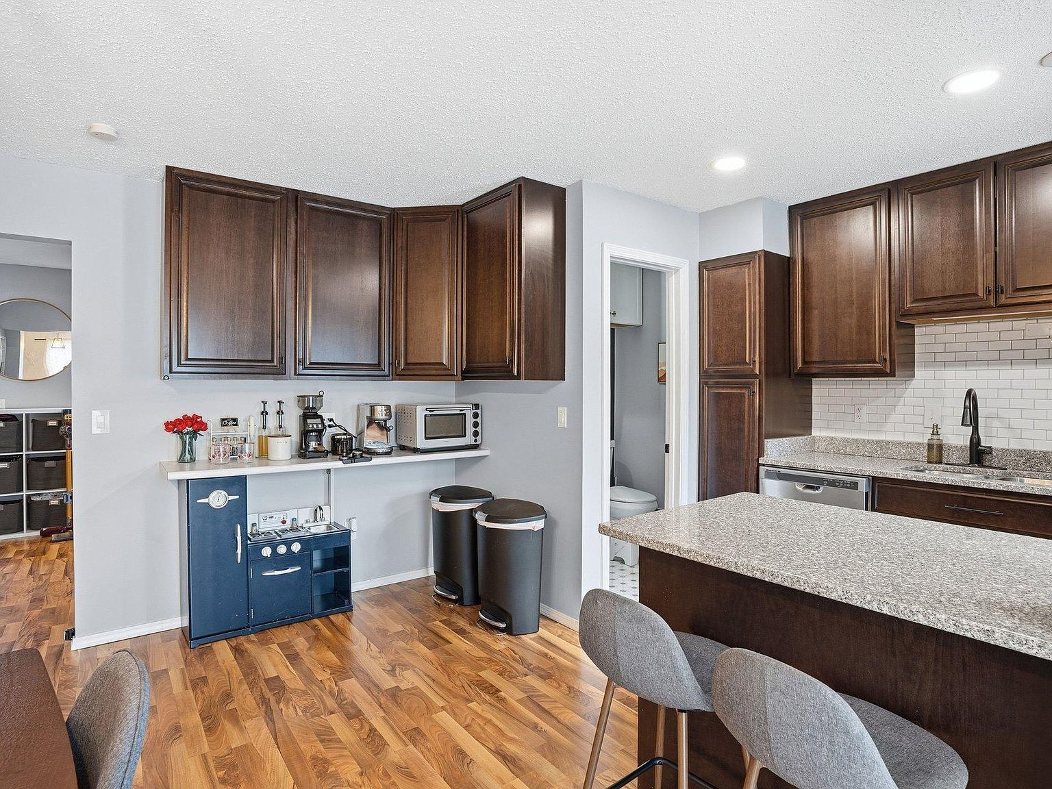 13638 Heather Hills Dr Burnsville, MN 55337 - Thumbnail 2