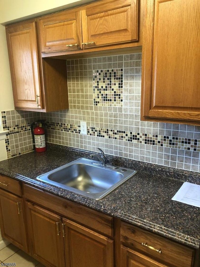 401 Us Highway 22 APT 6H Plainfield, NJ 07060 - Thumbnail 2