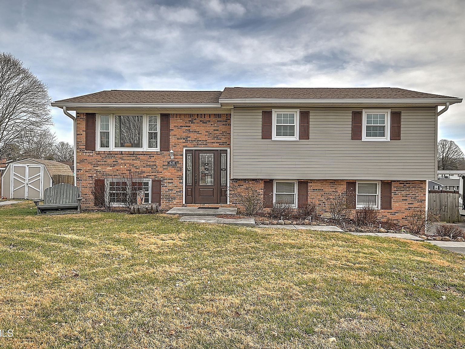 428 Timber Oak Dr Bristol, VA 24201 - Thumbnail 2