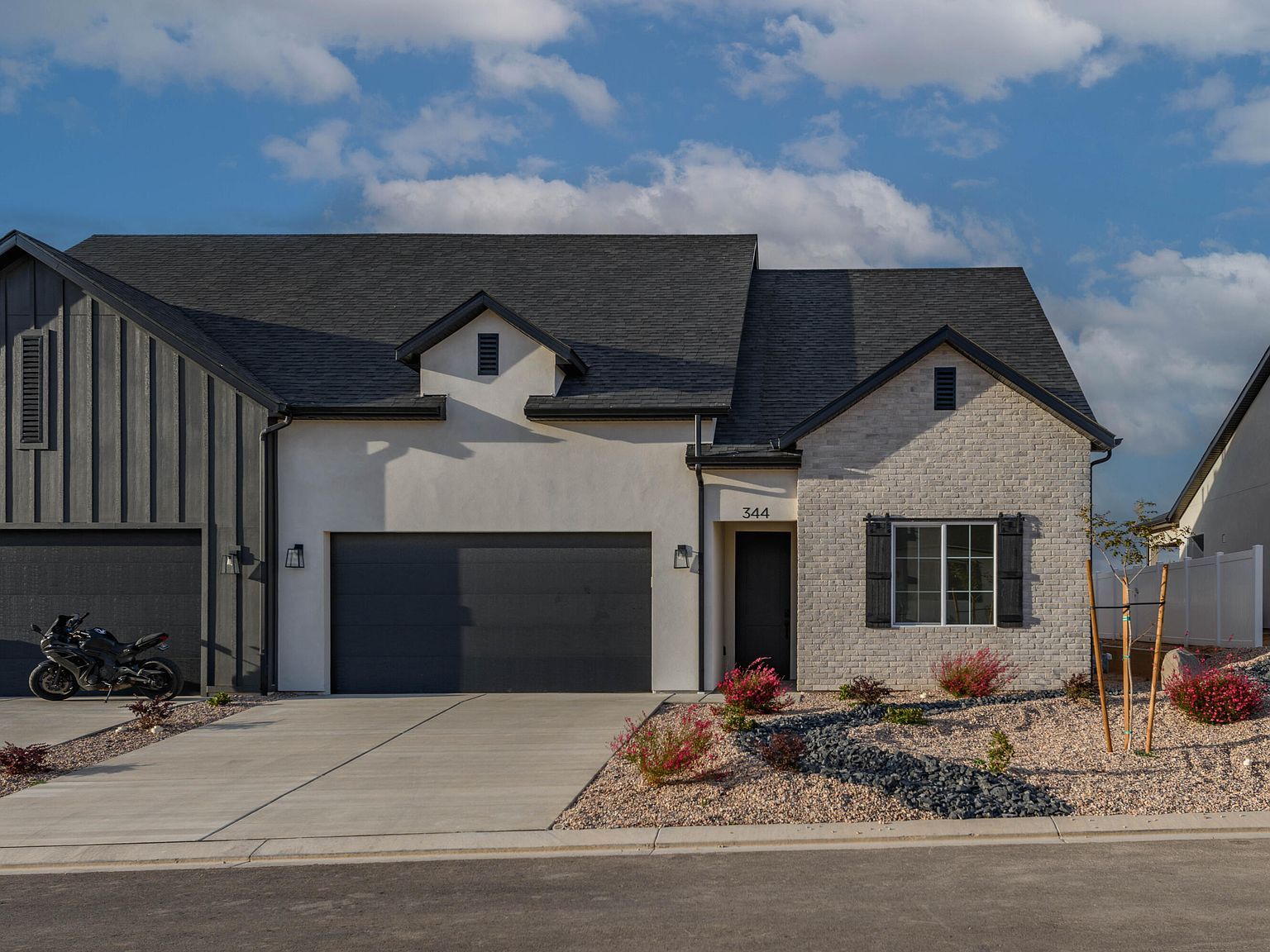 344 W Rosie Loop #46E Cedar City, UT 84721 - Thumbnail 2