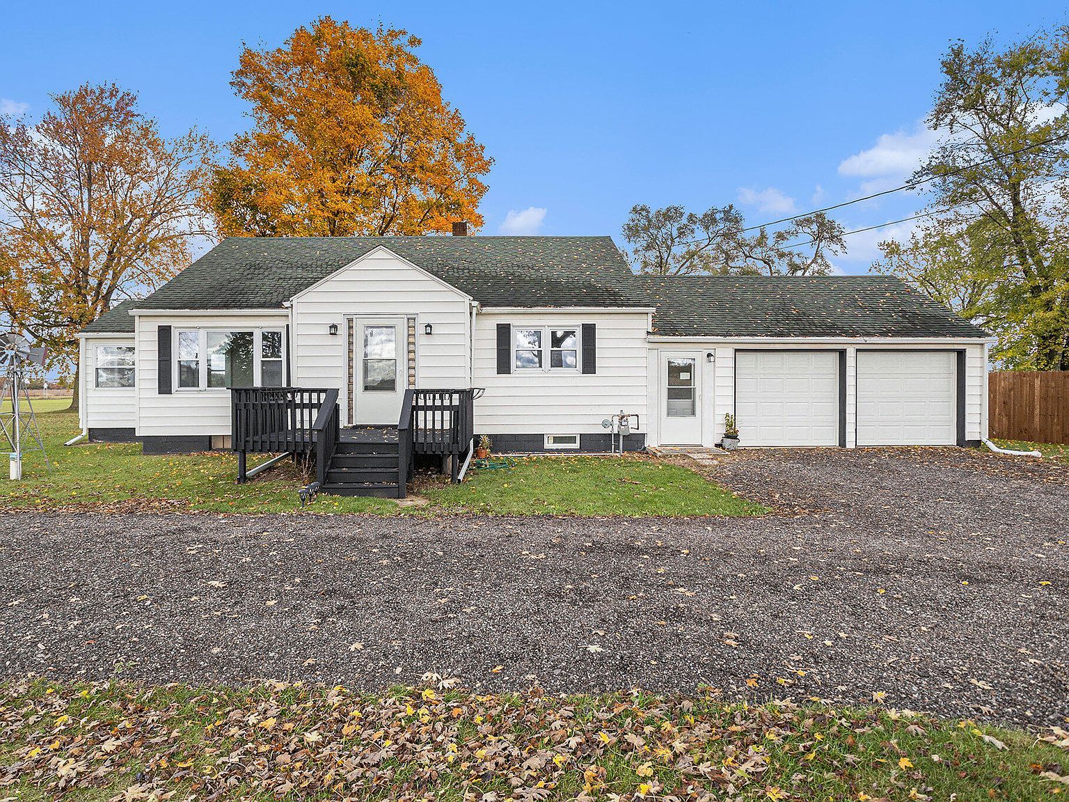 688 W Chicago Rd Bronson, MI 49028 - Thumbnail 2