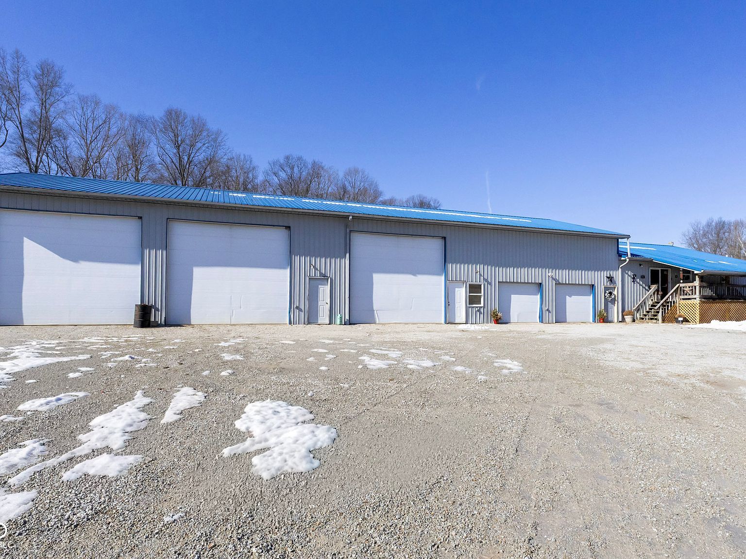 9513 S County Road 100 W Westport, IN 47283 - Thumbnail 2