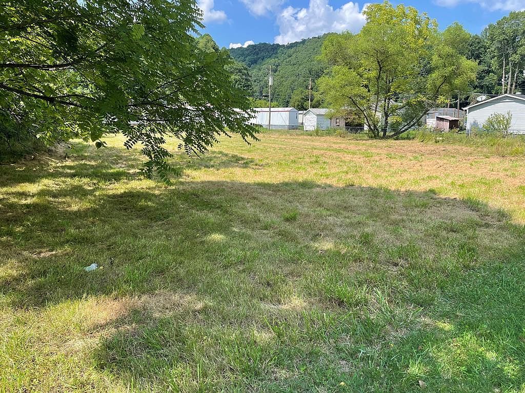 Bridge St Raven, VA 24639 - Thumbnail 2