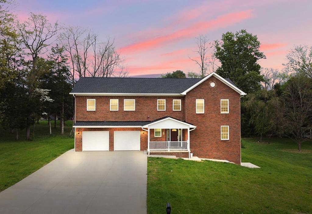 175 Colony Cir Bristol, VA 24201 - Thumbnail 2