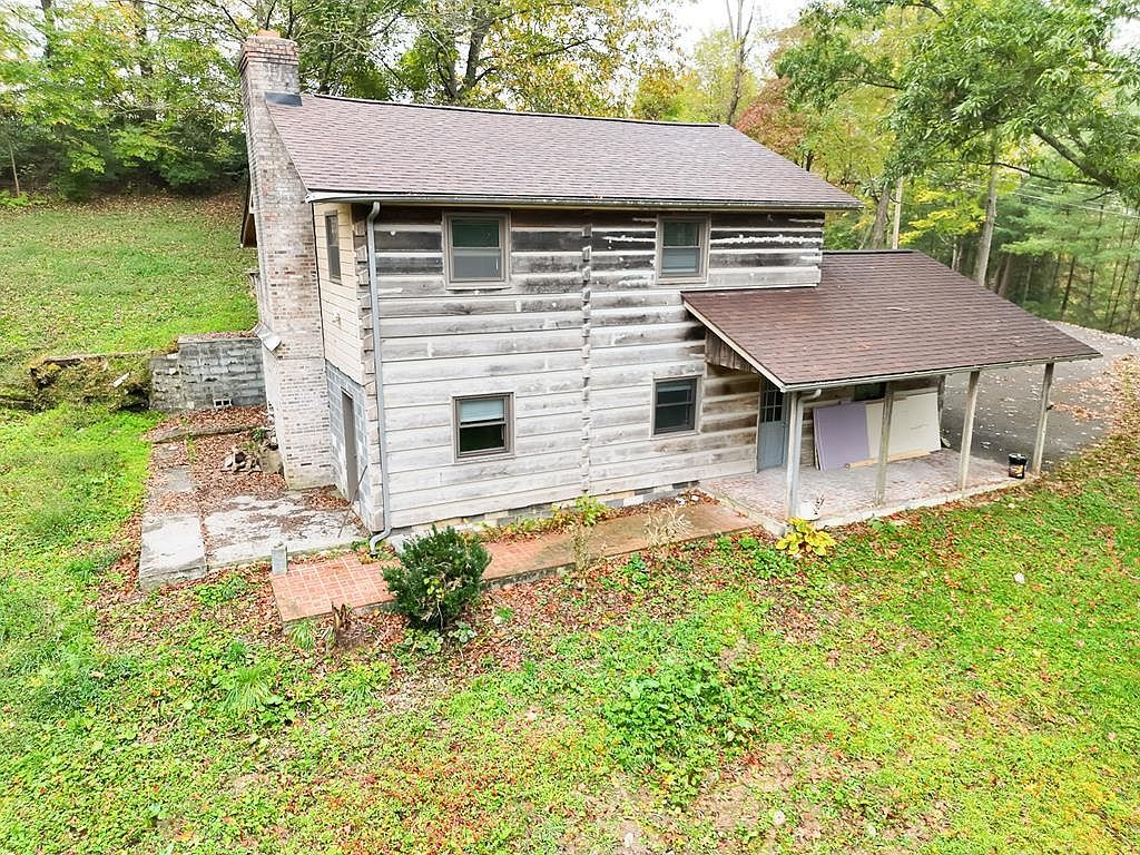 386 Keen Rd Pounding Mill, VA 24637 - Thumbnail 2