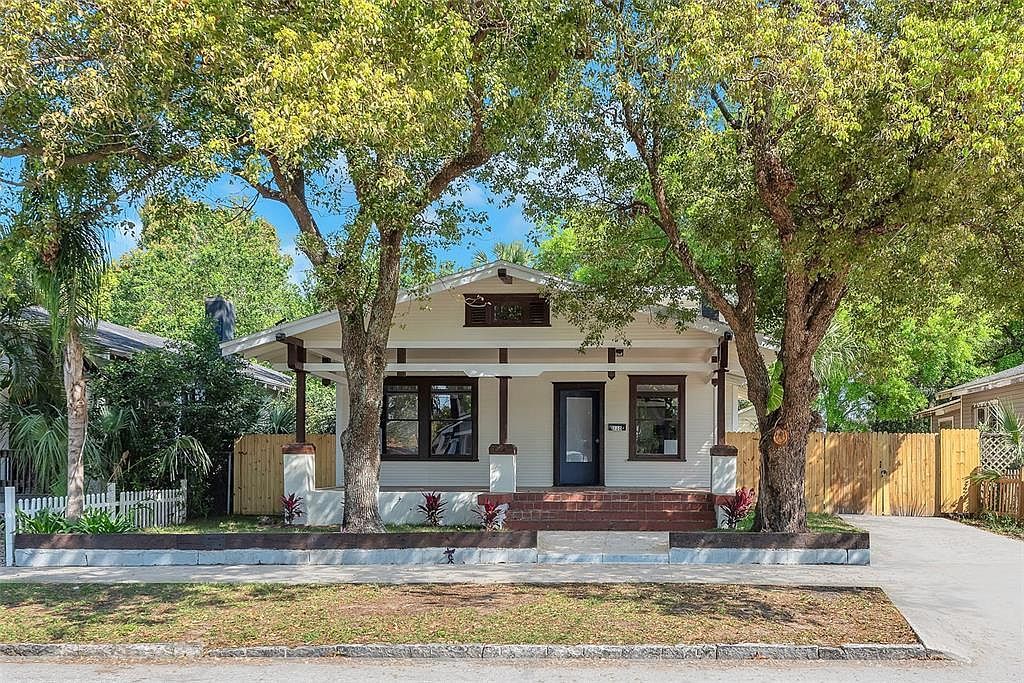 710 E Plymouth St Tampa, FL 33603 - Thumbnail 2