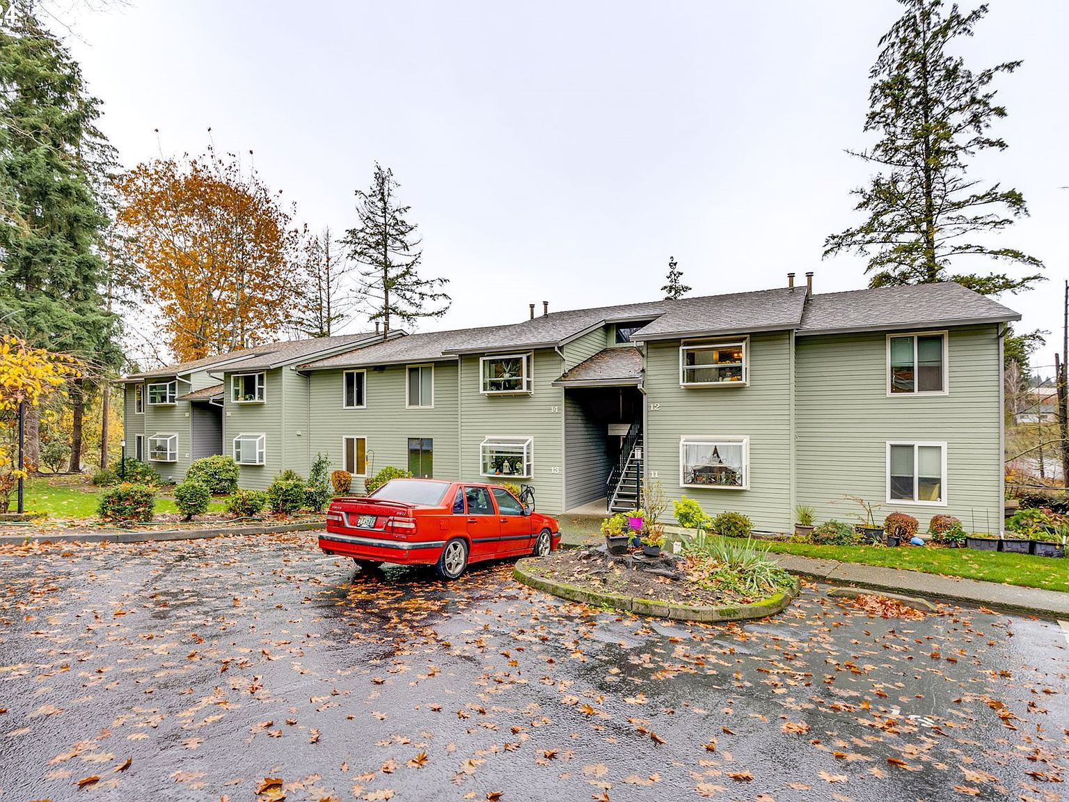 11990 SW Corby Dr APT 16 Portland, OR 97225 - Thumbnail 2