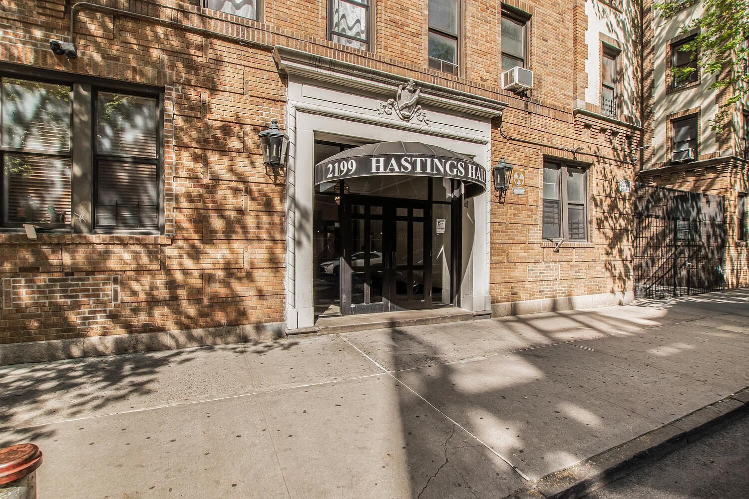 2199 Holland Ave APT 4D Bronx, NY 10462 - Thumbnail 2