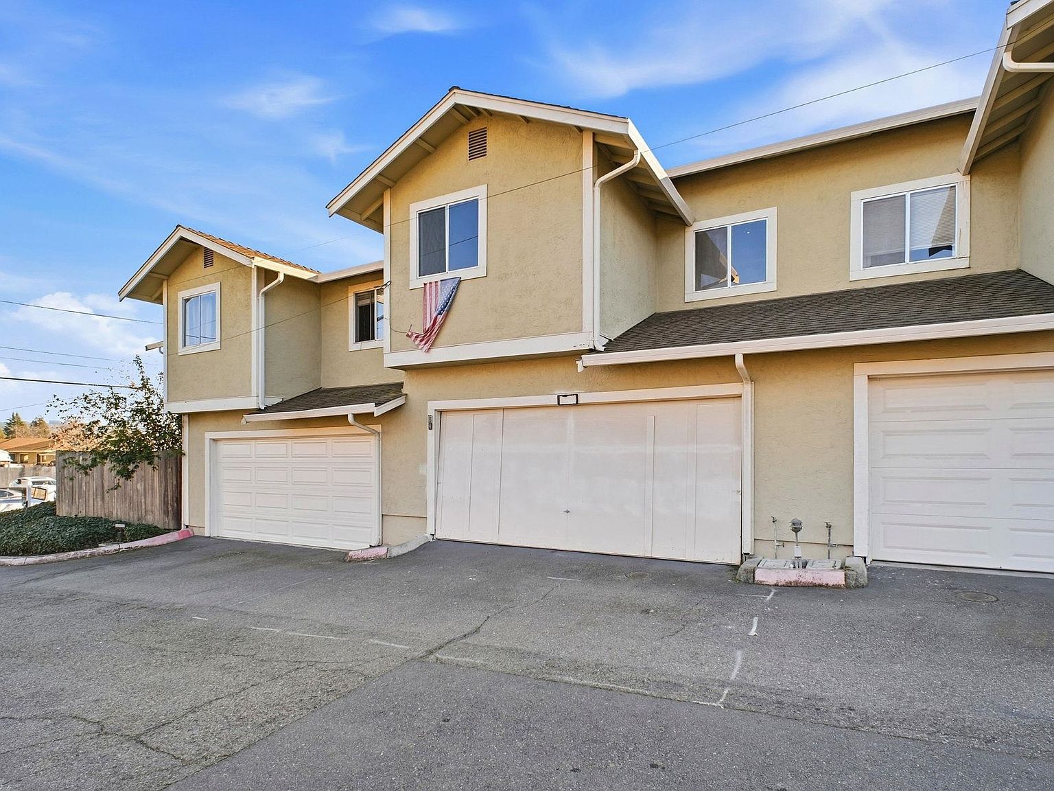 20139 Anita Ave Castro Valley, CA 94546 - Thumbnail 2