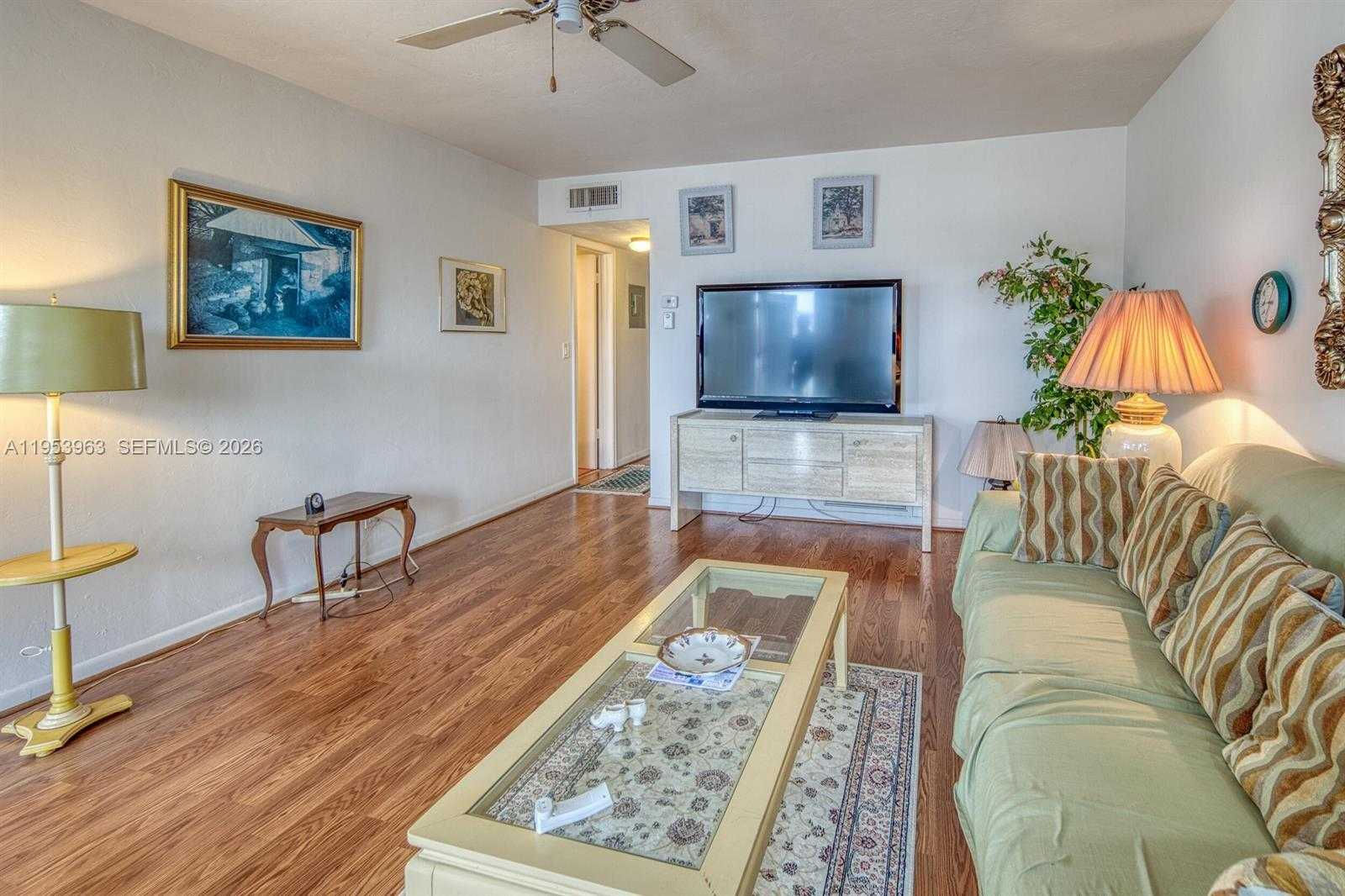 2440 Lake Osborne Drive #210, Lake Worth Beach, FL, USA, 33461  | Condominium