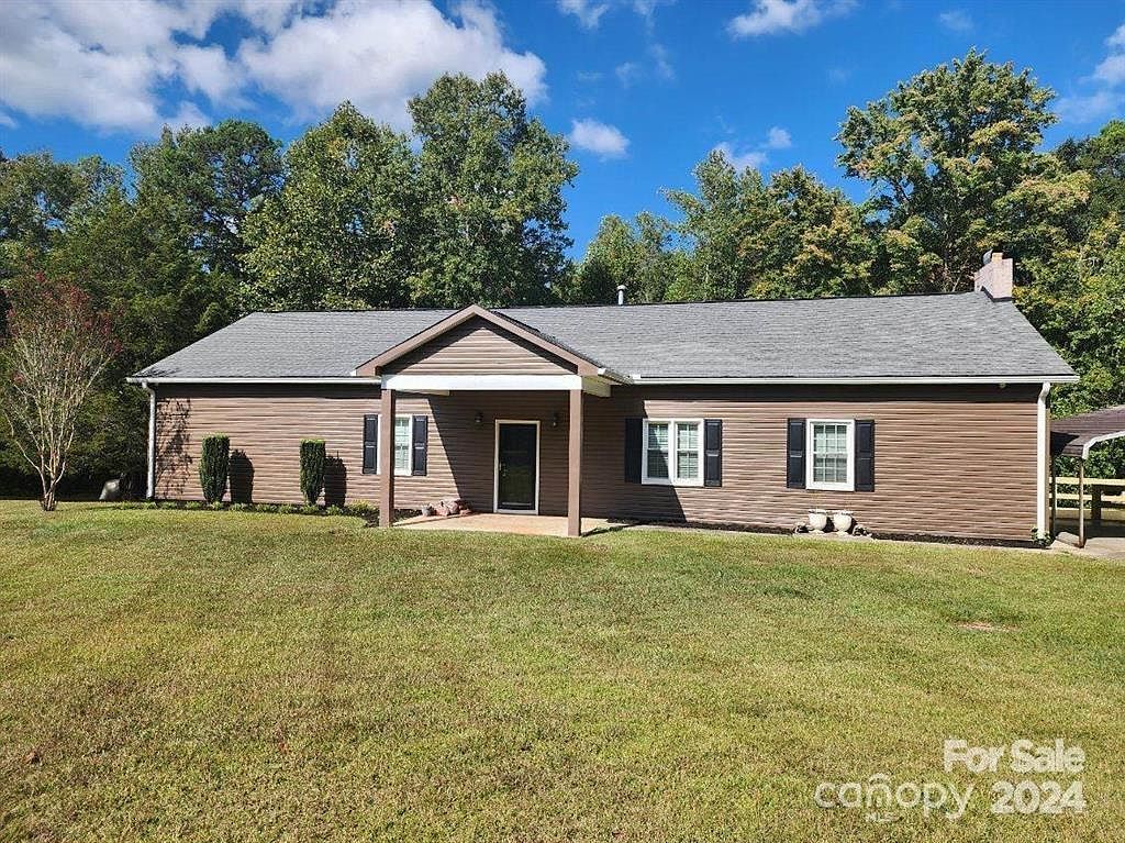 883 Pinehurst Rd Ellenboro, NC 28040 - Thumbnail 2