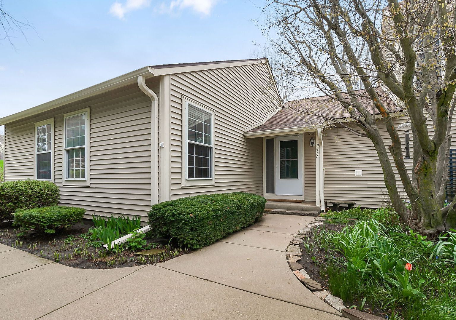 932 Chase Ct Gurnee, IL 60031  | New build