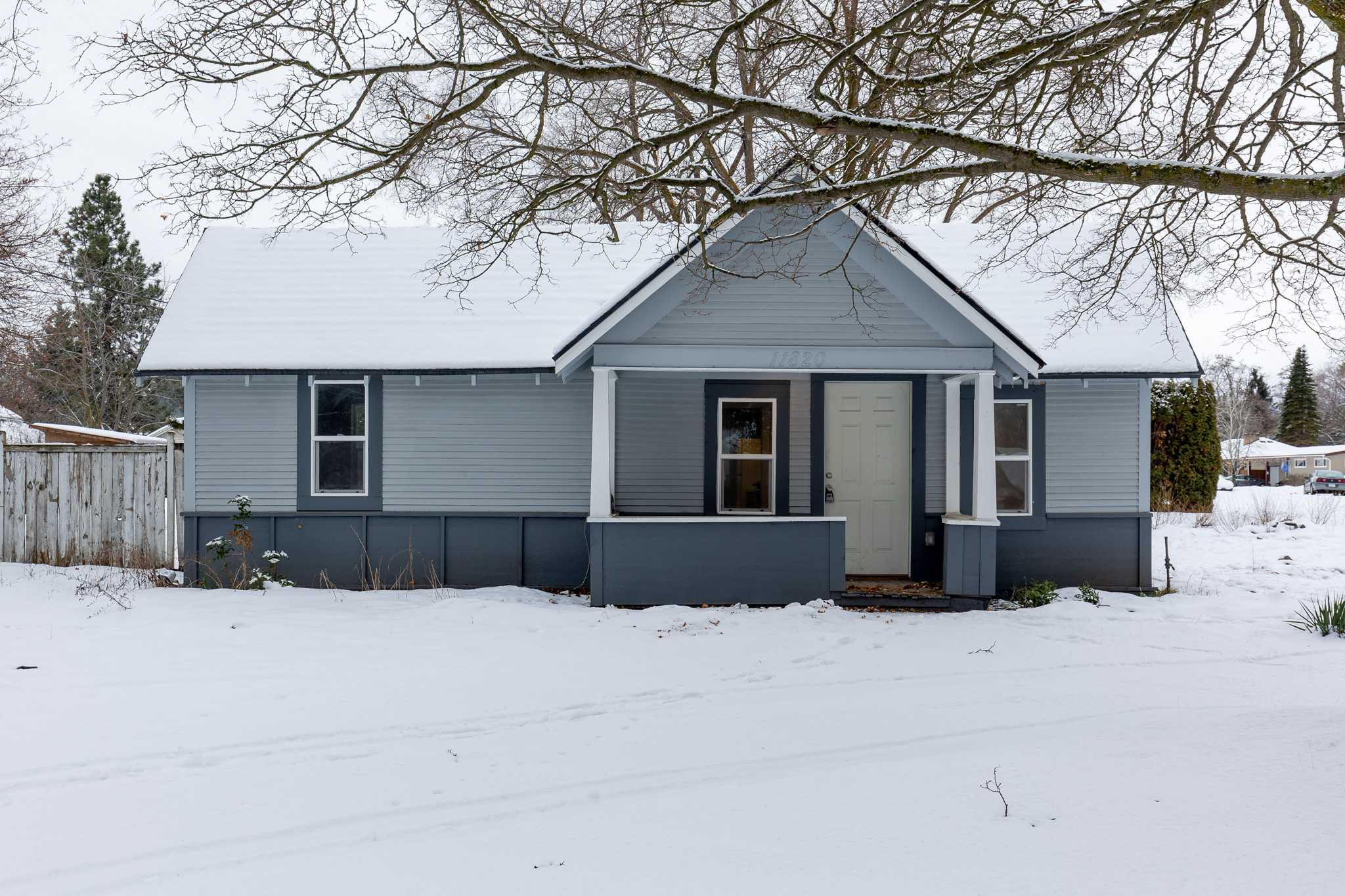 11820 East 4th Avenue, Spokane Valley, WA, USA, 99206  | Single Family