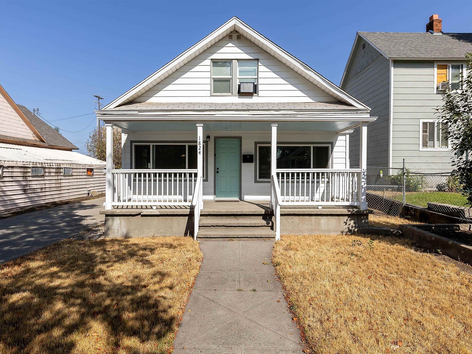 1824 W Sharp Ave Spokane, WA 99201 - Thumbnail 2