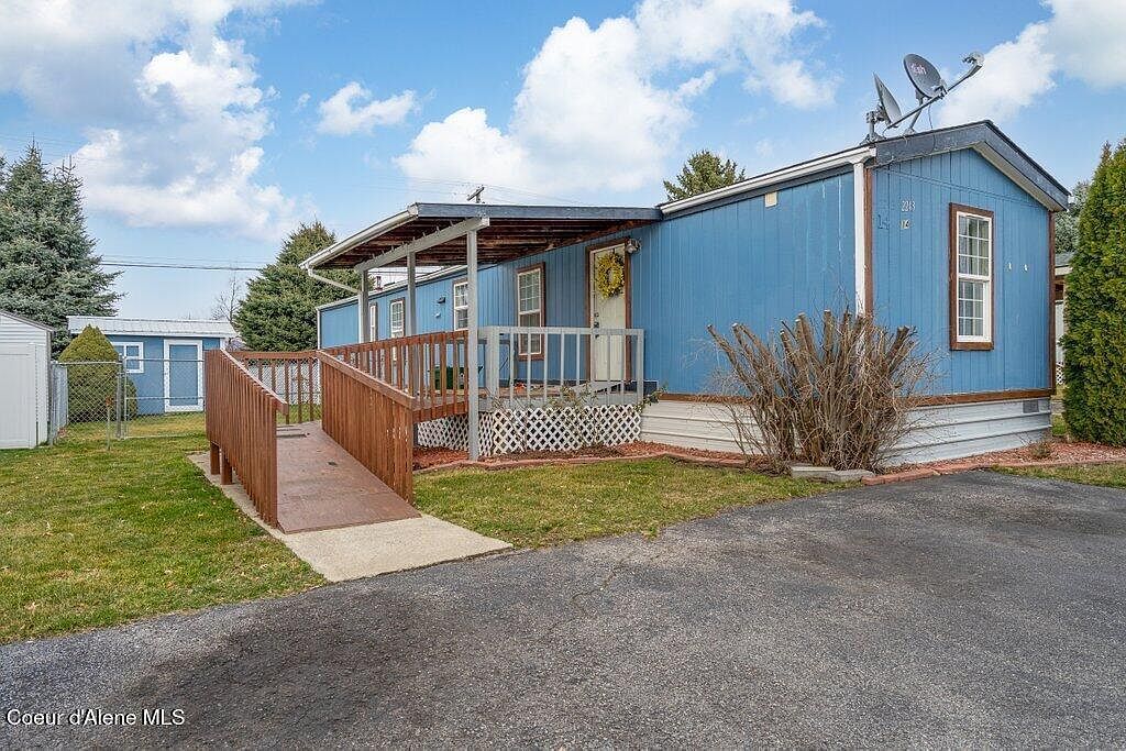 2243 W Gueneveres Way Post Falls, ID 83854 - Thumbnail 2