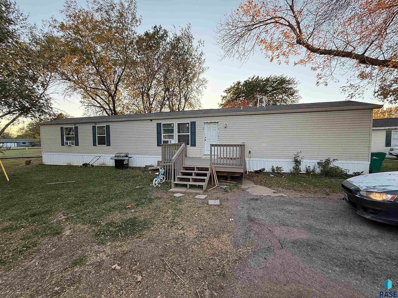 6317 W Pine Meadows Pl Sioux Falls, SD 57107 - Thumbnail 2